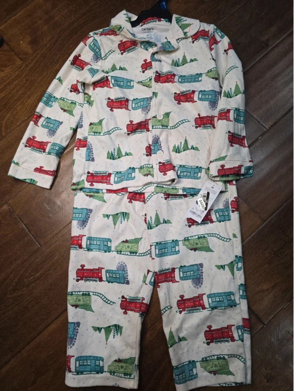 4t brand new christmas pajamas from carter's item 405G6